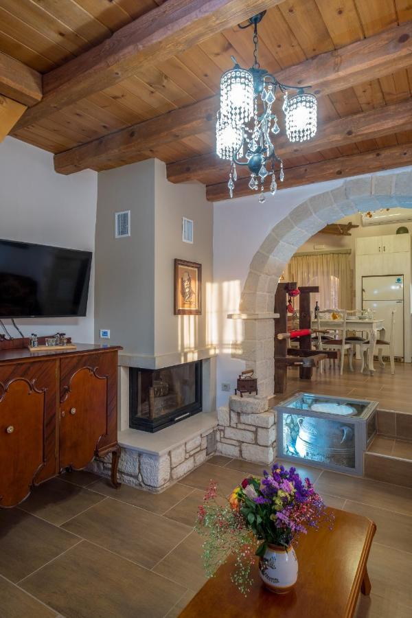 Villa George Kambánion Zewnętrze zdjęcie